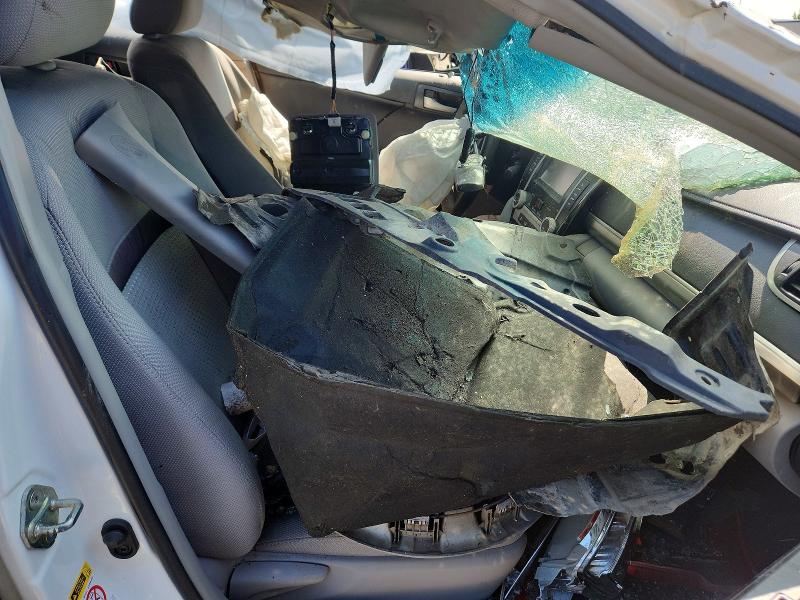 Photo 7 from auction – 2014 TOYOTA CAMRY with VIN 4T4BF1FK4ER371718