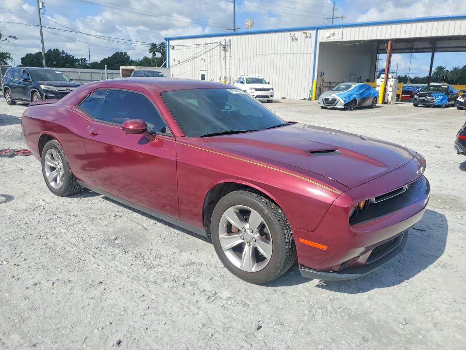 Photo 4 from auction – 2018 DODGE CHALLENGER with VIN 2C3CDZAG5JH325245