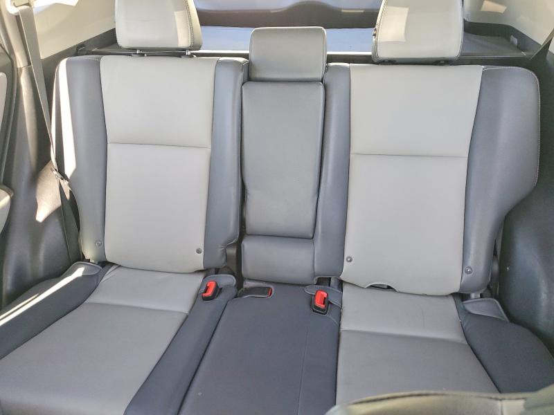 Photo 10 from auction – 2014 TOYOTA RAV4 with VIN 2T3DFREV0EW136348