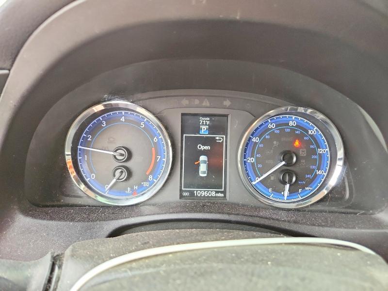 Photo 9 from auction – 2017 TOYOTA COROLLA with VIN 5YFBURHE3HP613359