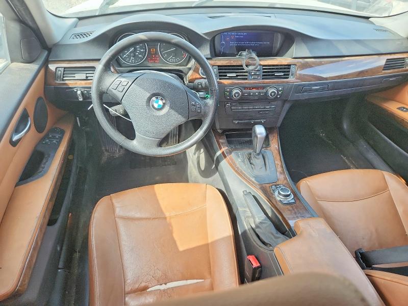 Photo 8 from auction – 2009 BMW 328 with VIN WBAPK53519A646410