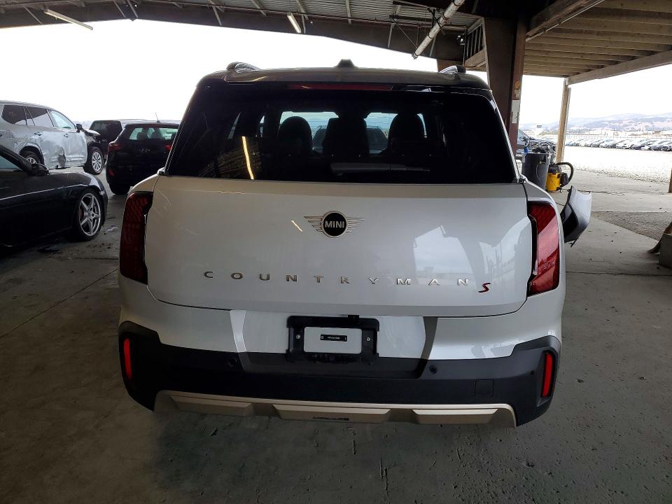 Photo 6 from auction – 2025 MINI COUNTRYMAN with VIN WMZ23GA01S7T66485