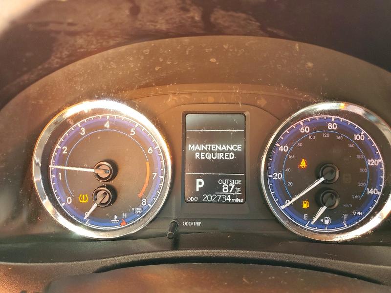 Photo 9 from auction – 2018 TOYOTA COROLLA LE with VIN 2T1BURHE7JC973398