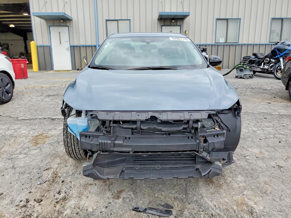 Photo 5 from auction – 2025 NISSAN SENTRA with VIN 3N1AB8DV0SY427029