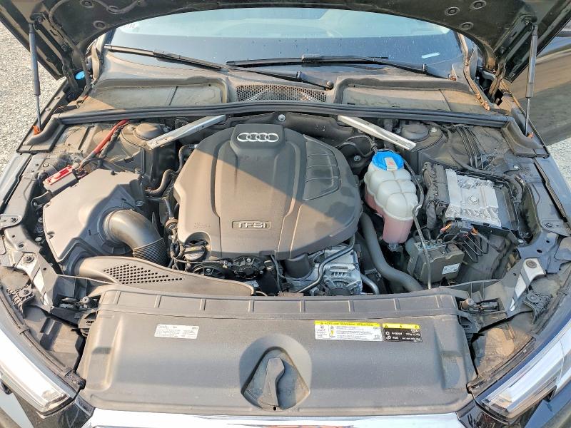 Photo 11 from auction – 2018 AUDI A4 with VIN WAUENAF47JA069719