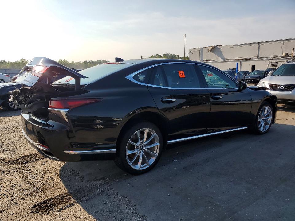 Photo 3 from auction – 2018 LEXUS LS with VIN JTHC5LFF2J5004551