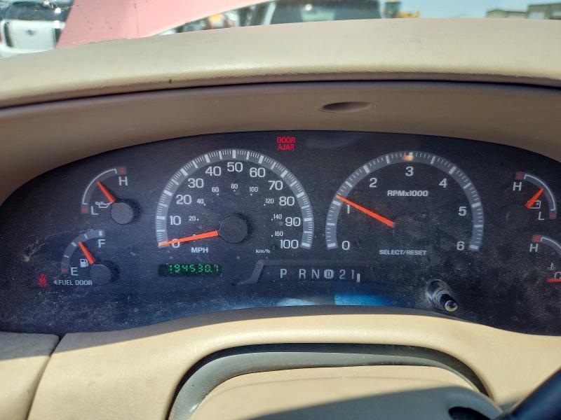 Photo 9 from auction – 2002 FORD F150 with VIN 1FTRW07L42KE33723