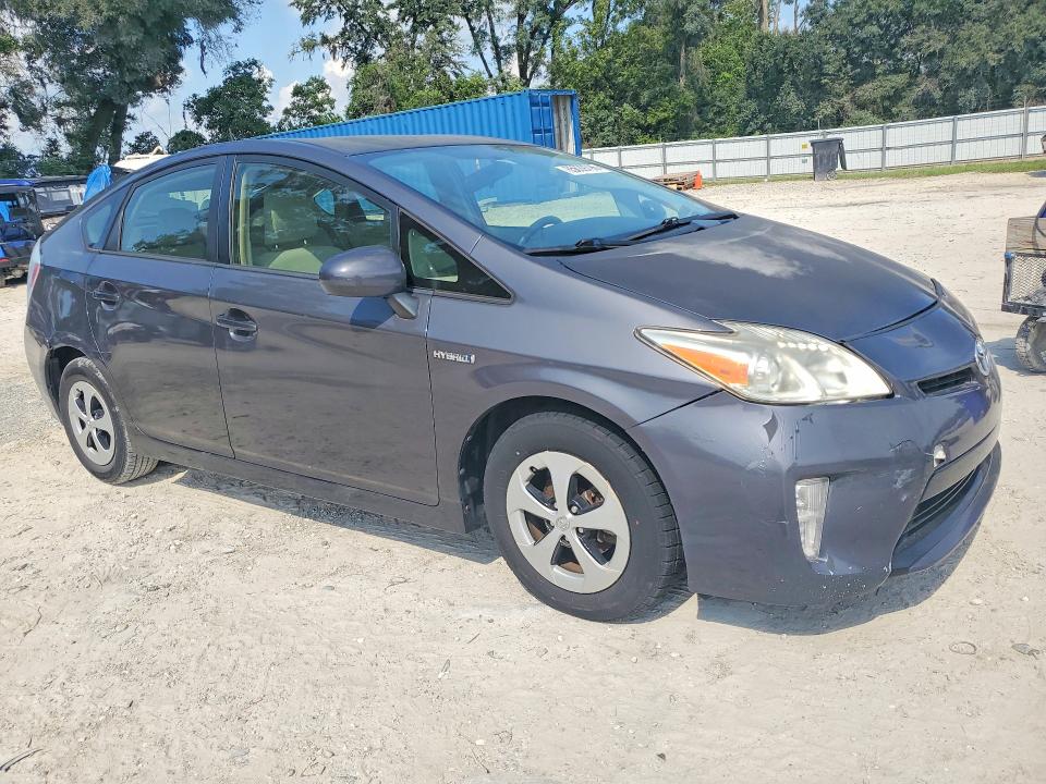 Photo 4 from auction – 2013 TOYOTA PRIUS with VIN JTDKN3DU4D5590978