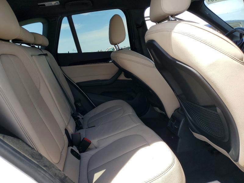 Photo 10 from auction – 2018 BMW X1 with VIN WBXHU7C39J5H44602