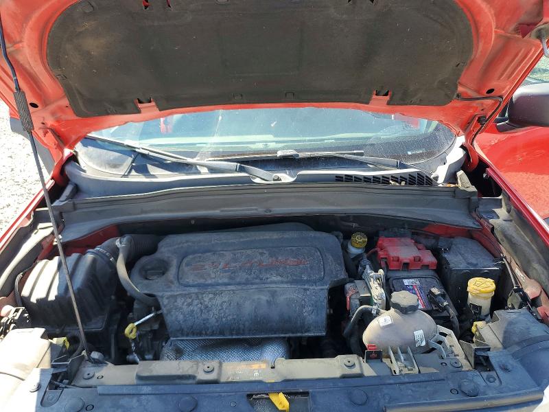 Photo 12 from auction – 2018 JEEP RENEGADE with VIN ZACCJBAB2JPJ16962
