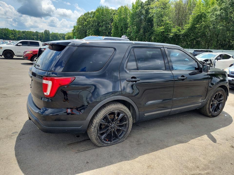 Photo 3 from auction – 2018 FORD EXPLORER with VIN 1FM5K7D85JGB73929