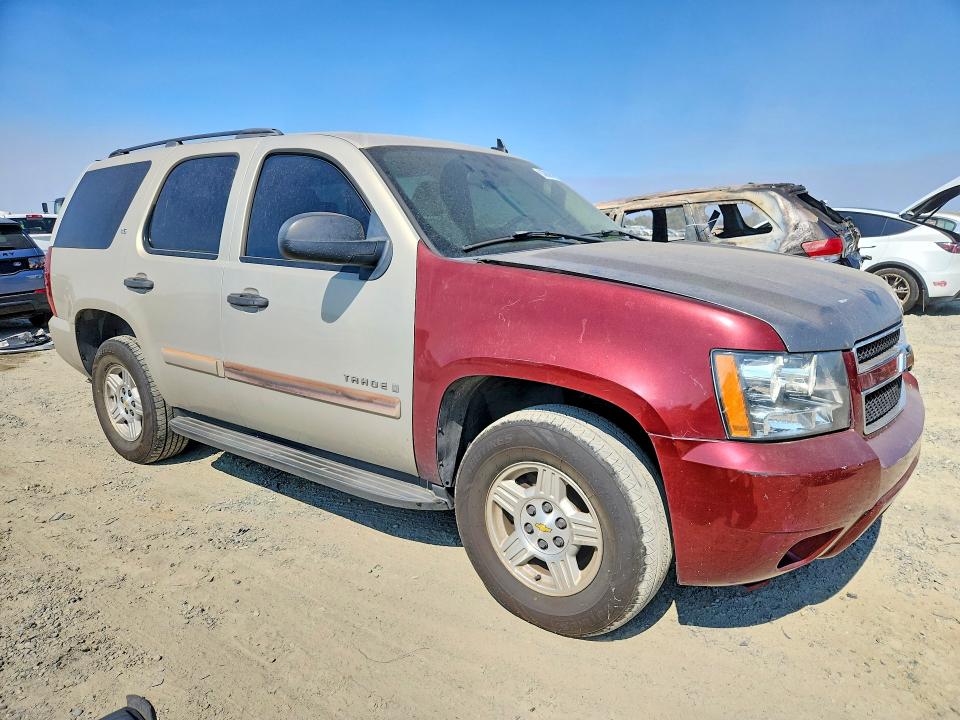 Photo 4 from auction – 2008 CHEVROLET TAHOE with VIN 1GNFC13C68R105511
