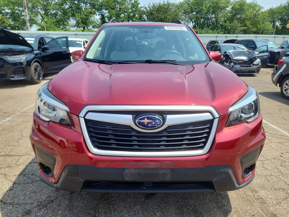 Photo 5 from auction – 2019 SUBARU FORESTER with VIN JF2SKAEC6KH443416