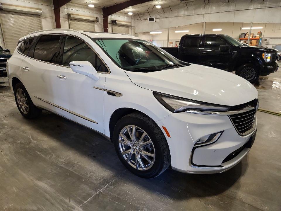 Foto 4 de la subasta – 2023 BUICK ENCLAVE con VIN 5GAEVAKW0PJ255980