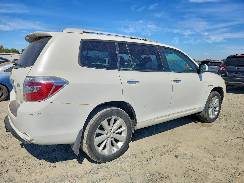 Photo 3 from auction – 2008 TOYOTA HIGHLANDER with VIN JTEEW44A882024816