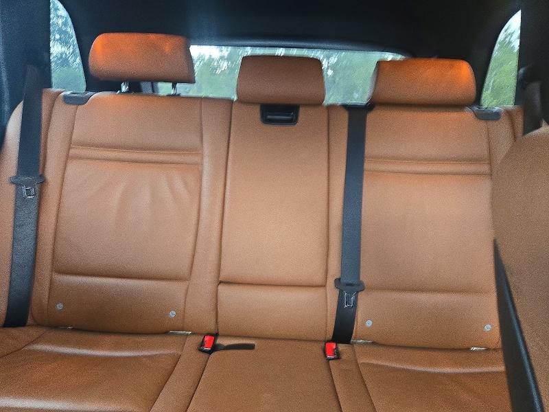 Photo 10 from auction – 2010 BMW X5 with VIN 5UXFE4C59AL381078