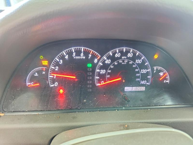 Photo 9 from auction – 2005 TOYOTA CAMRY with VIN 4T1BF30K15U593907