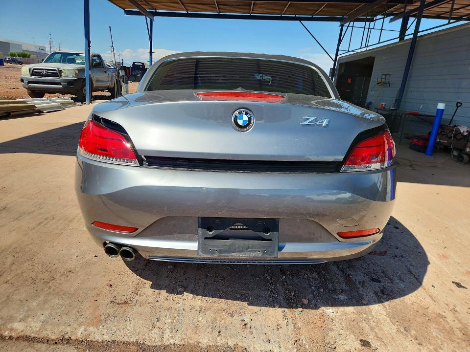Photo 6 from auction – 2009 BMW Z4 with VIN WBALM53549E160871