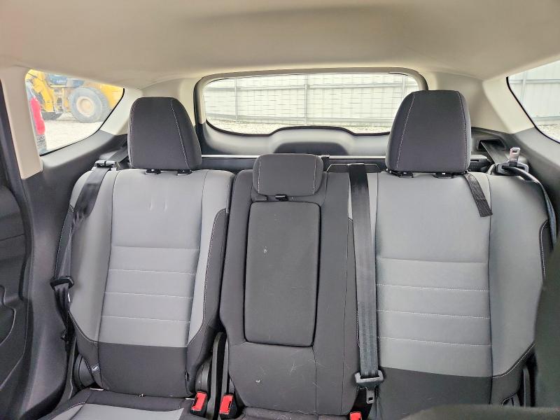 Photo 10 from auction – 2016 FORD ESCAPE with VIN 1FMCU9G9XGUA86023