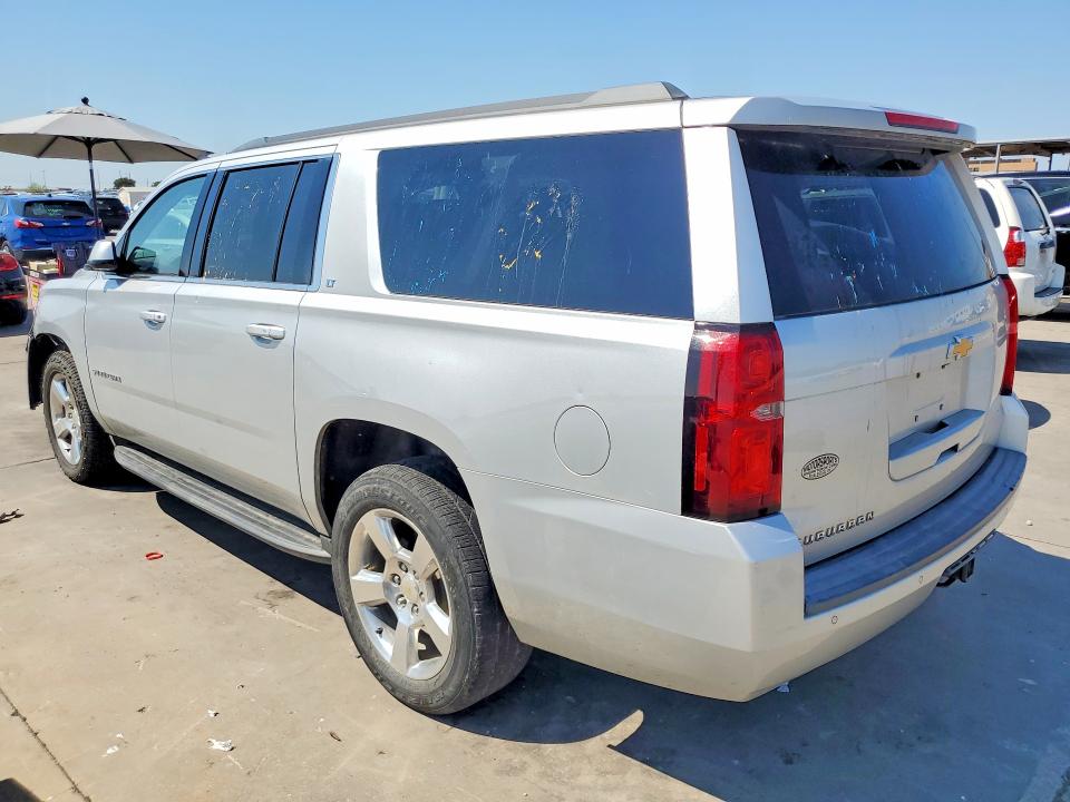 Photo 2 from auction – 2016 CHEVROLET SUBURBAN with VIN 1GNSKHKC6GR185578