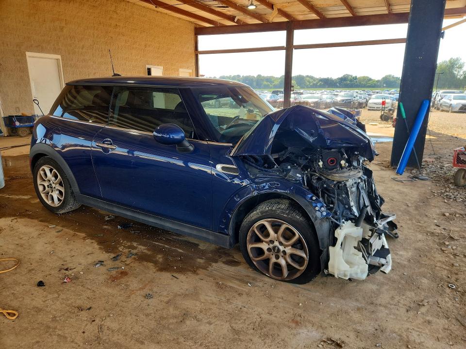 Photo 4 from auction – 2015 MINI COOPER with VIN WMWXM5C53FT939073