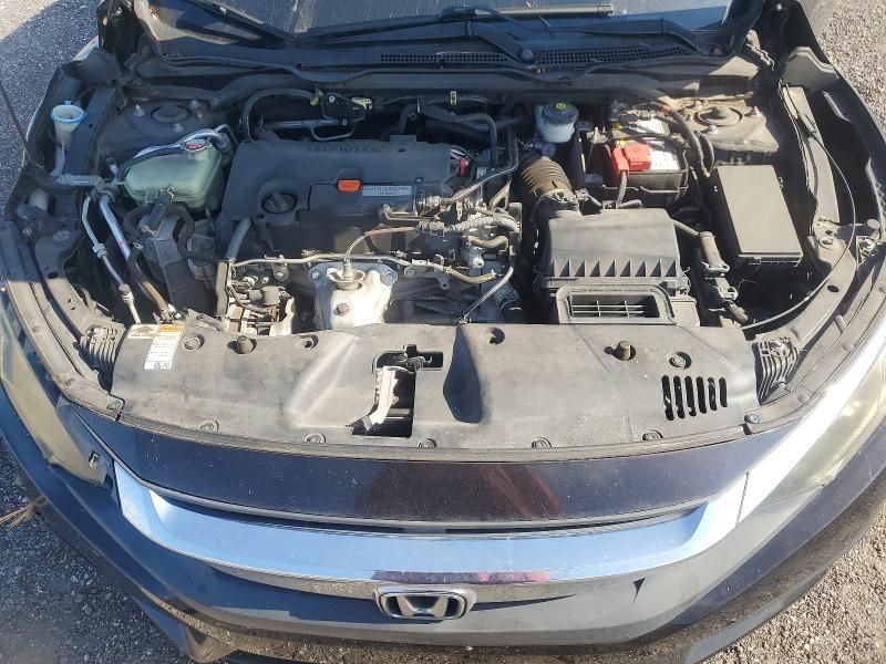 Photo 11 from auction – 2016 HONDA CIVIC with VIN 19XFC2F5XGE074852