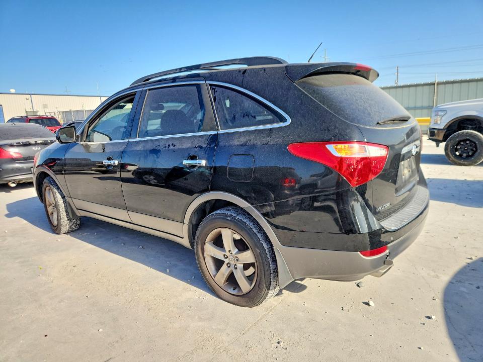 Photo 2 from auction – 2011 HYUNDAI VERACRUZ with VIN KM8NU4CC7BU170063