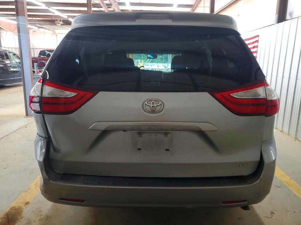 Photo 6 from auction – 2015 TOYOTA SIENNA with VIN 5TDKK3DC6FS588212