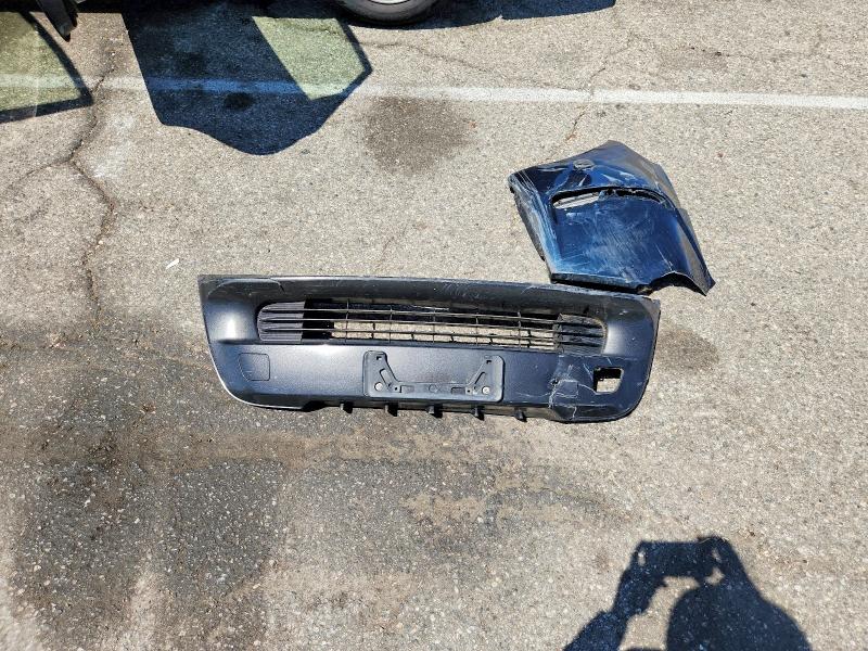 Photo 12 from auction – 2017 TOYOTA PRIUS V with VIN JTDZN3EUXHJ070133