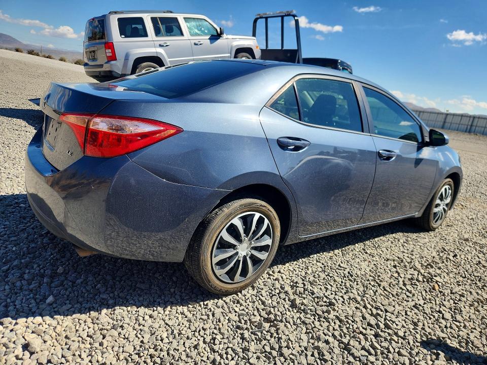 صورة رقم 3 من المزاد - 2017 TOYOTA COROLLA مع VIN 2T1BURHE7HC888653