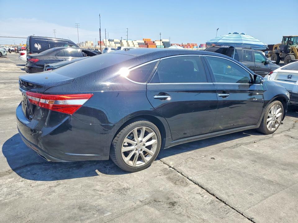 Photo 3 from auction – 2013 TOYOTA AVALON with VIN 4T1BK1EB0DU054816