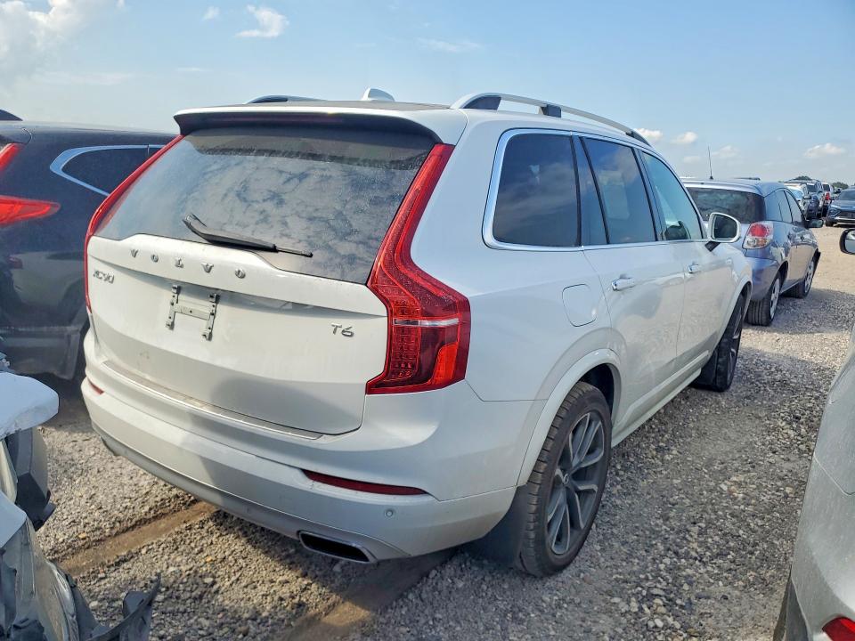 Photo 3 from auction – 2018 VOLVO XC90 with VIN YV4A22PK0J1328206