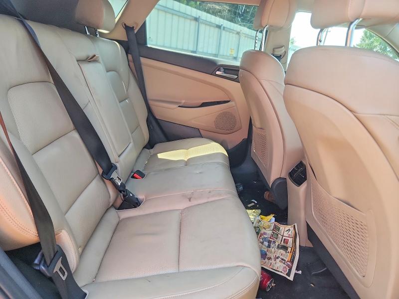 Zdjęcie 11 z aukcji – 2016 HYUNDAI TUCSON z VIN KM8J33A23GU129541