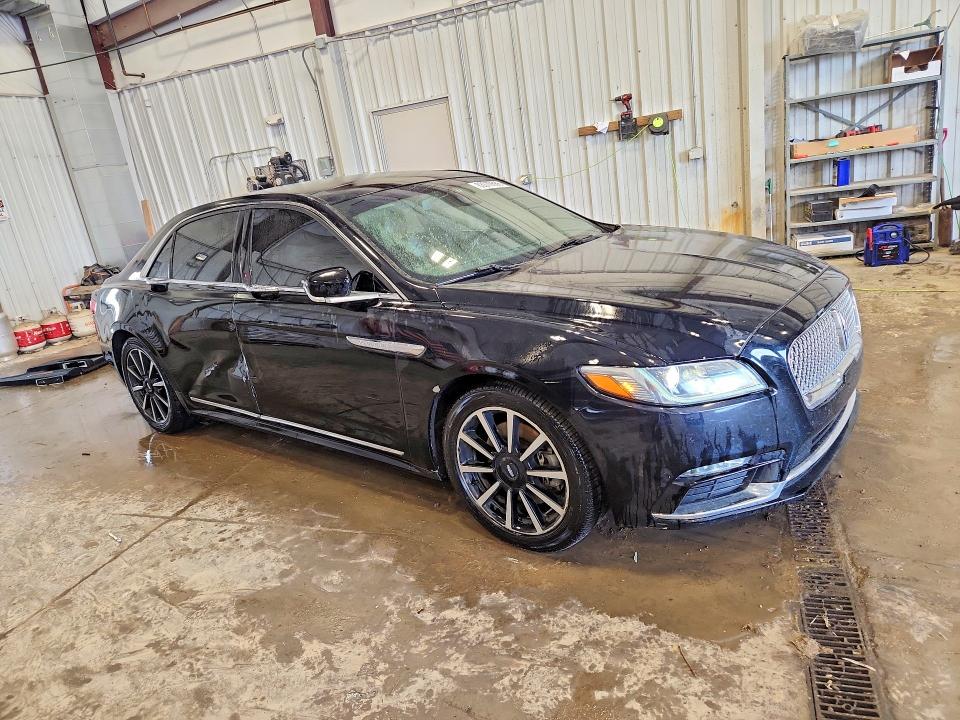 Photo 4 from auction – 2017 LINCOLN CONTINENTAL with VIN 1LN6L9NC7H5609198