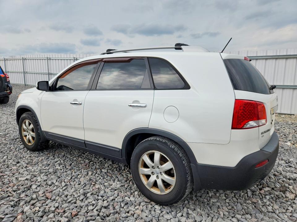 Photo 2 from auction – 2012 KIA SORENTO with VIN 5XYKT3A63CG230165