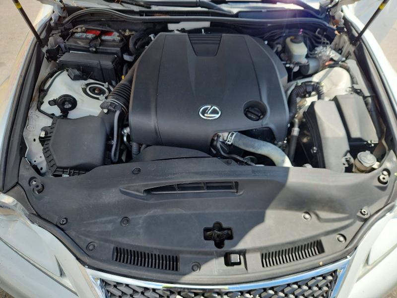 Photo 11 from auction – 2014 LEXUS IS with VIN JTHBF1D28E5039758