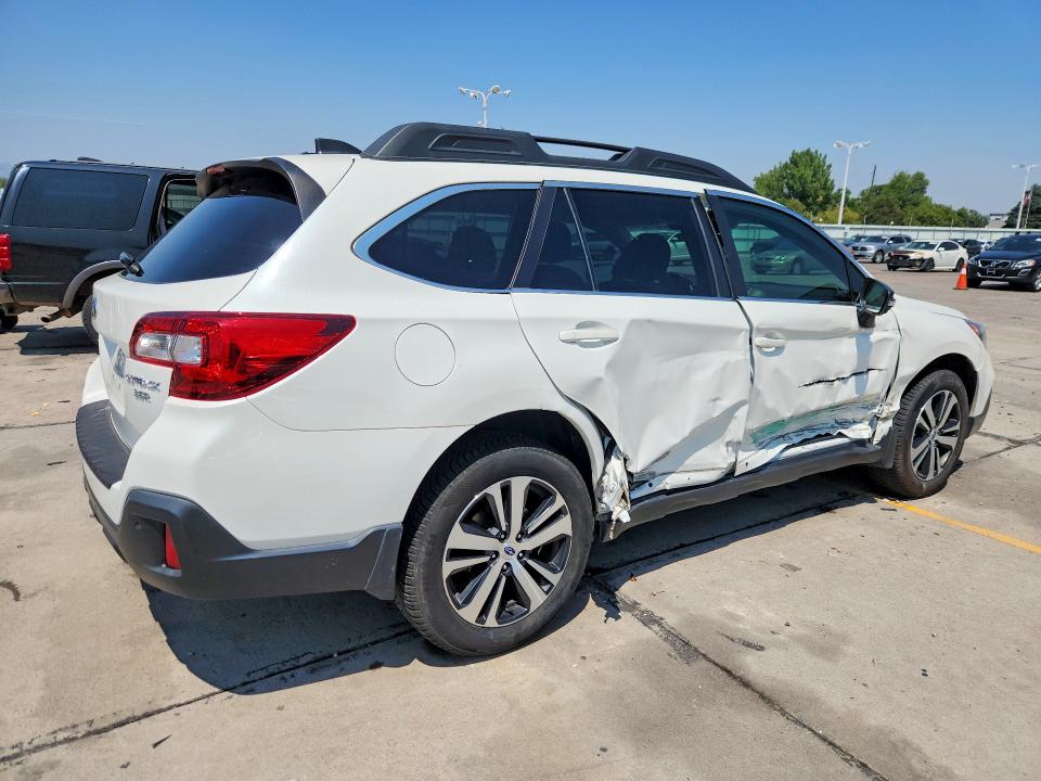 Photo 3 from auction – 2018 SUBARU OUTBACK with VIN 4S4BSENC6J3253029