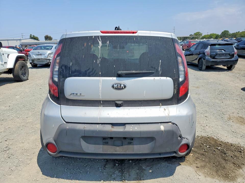 Foto 6 de la subasta – 2015 KIA SOUL con VIN KNDJP3A55F7770223