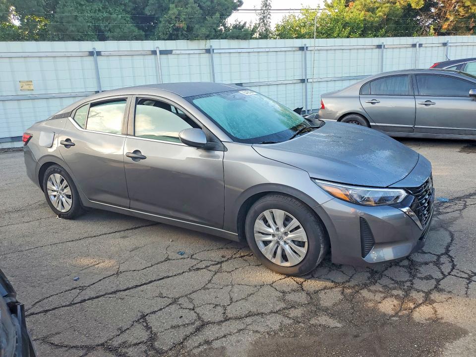 Photo 4 from auction – 2024 NISSAN SENTRA with VIN 3N1AB8BV4RY289721