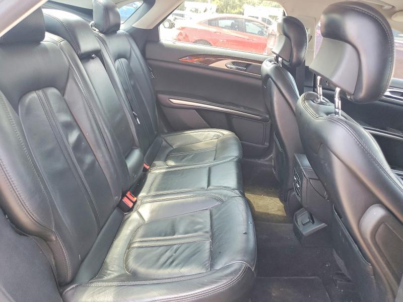 Photo 10 from auction – 2016 LINCOLN MKZ with VIN 3LN6L2G98GR625124