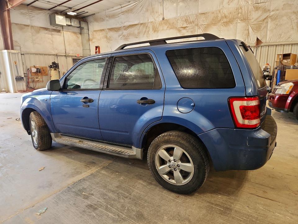 Photo 2 from auction – 2009 FORD ESCAPE with VIN 1FMCU03729KA44377