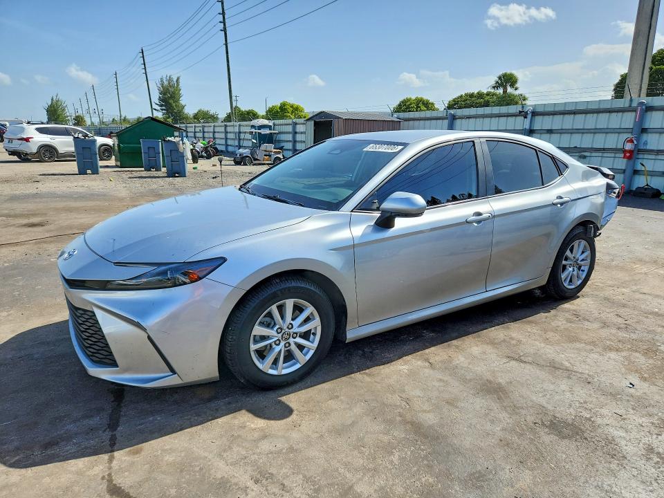TOYOTA CAMRY 2025 with VIN 4T1DAACK0SU626527 - Photo from auction