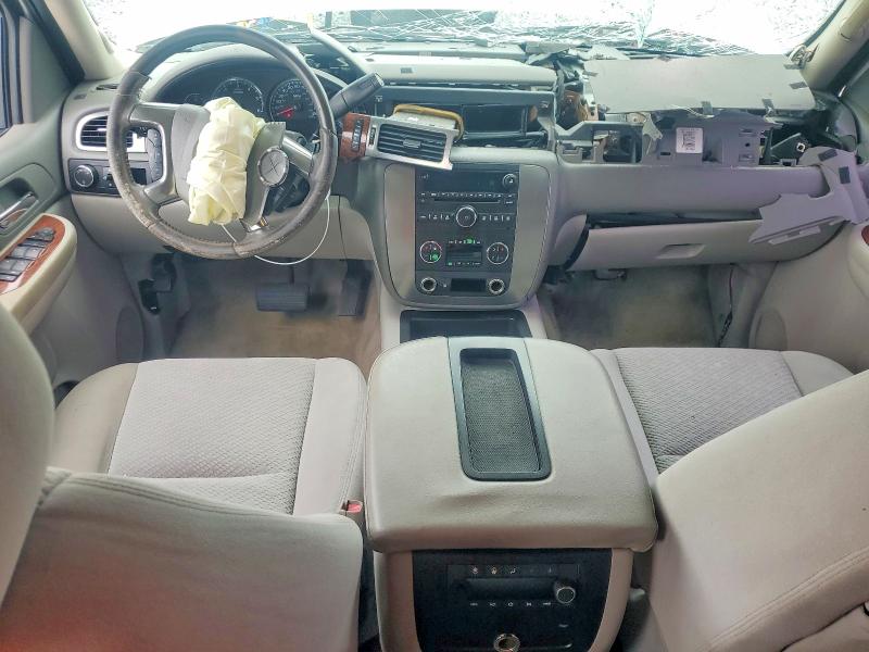 Photo 8 from auction – 2007 GMC YUKON with VIN 1GKFC13J77J105722