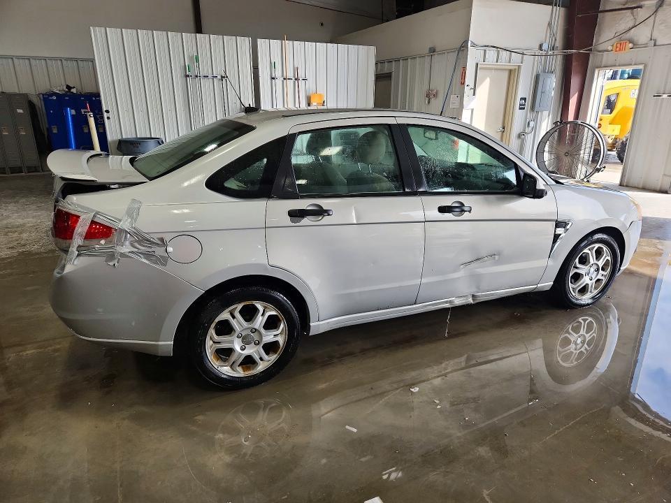 Photo 3 from auction – 2008 FORD FOCUS with VIN 1FAHP35N08W286032