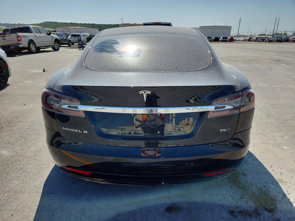 Photo 6 from auction – 2017 TESLA MODEL S with VIN 5YJSA1E27HF230301