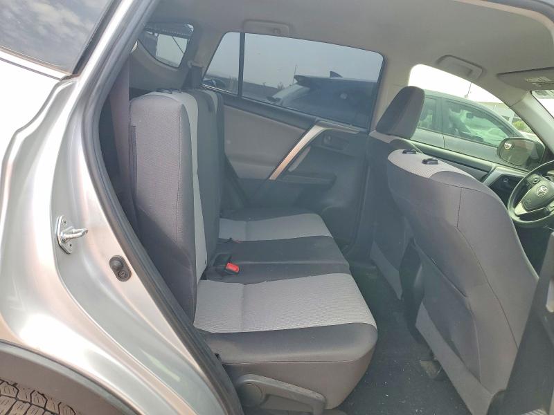 Фото 11 с аукциона – 2015 TOYOTA RAV4 с VIN JTMBFREV4FD137590