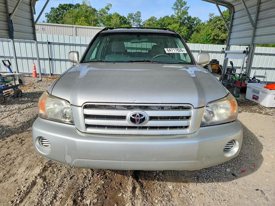 Photo 5 from auction – 2005 TOYOTA HIGHLANDER with VIN JTEGD21A750120256