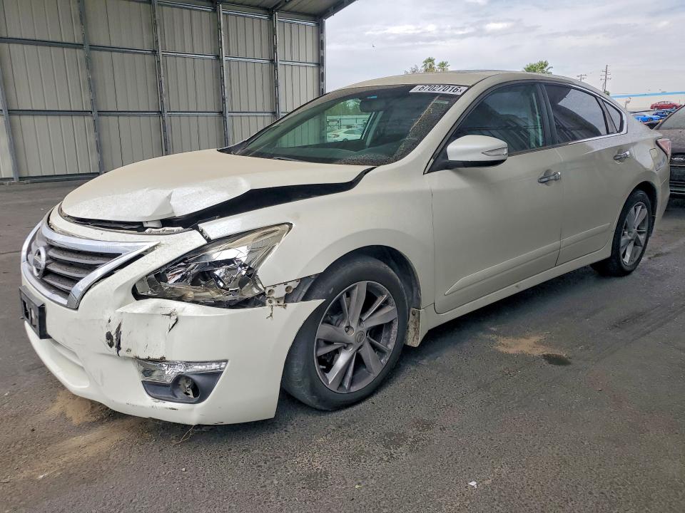 NISSAN ALTIMA 2014 with VIN 1N4AL3AP5EC267221 - Photo from auction