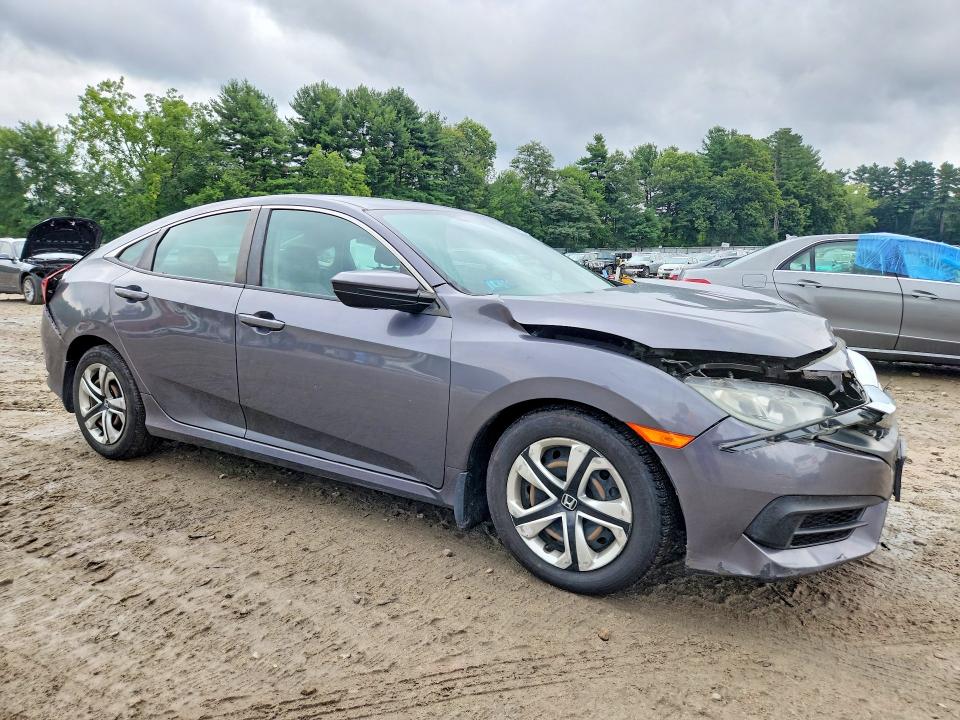 Photo 4 from auction – 2016 HONDA CIVIC with VIN 2HGFC2F57GH554952