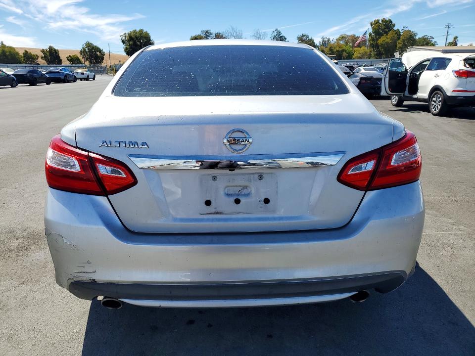 Photo 6 from auction – 2017 NISSAN ALTIMA with VIN 1N4AL3AP9HC252595